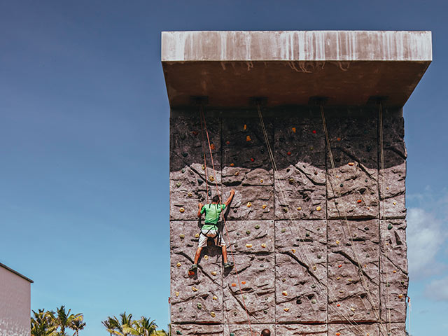 Long Beach Activities Rock Climbing Gallery